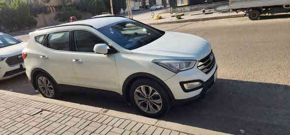 السلام عليكم
سنتافيا مديل 2015 
كلش نظيفه ماشيه 77 الف فقط
محرك 4 سلندر
7 راكب
الدواخل كلش نظيفه
السعر  154 $
للاستفسار
اتصل على ***********
