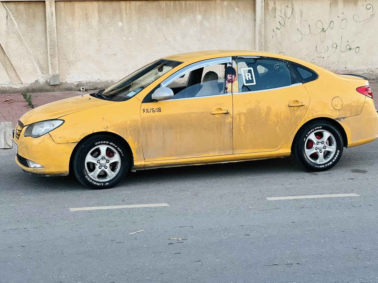 السلام عليكم 
افانتي مقدس توماتيك 🚗 
وأرد كوري✅ 
موديل 2009
رقم بغداد اجنبي وبسمي اني الشرعي وتحويل بل موصل  ✋ 
سنويه وهزه جديده ✋ 
شرط التحويل ✋ 

هيئه غرامات صفر 
محرك 16 المرقوب
محرك وكير شرط ✋ 
 
 
السياره بيهاا معجون بل تكمه فقط وبيهاا تلكيطاات تكسي والباقي شرط وكدام العين 👀 
المكان موصل الايمن
***********

