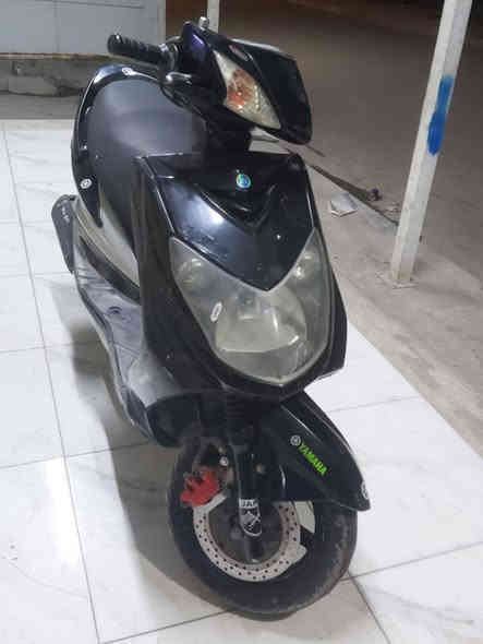 سلام عليكم سكنس فحل نوزل محرك مكفر مكفولات كله بلاديه ايشي تجاري مابيه دراجه نضيفه كله ختم واحد بيه نقص تريشه وكلج مامي بس  (لمكان بغداد) السعر750بيه مجال هذه رقمي لستفسار ***********بي وتساب
