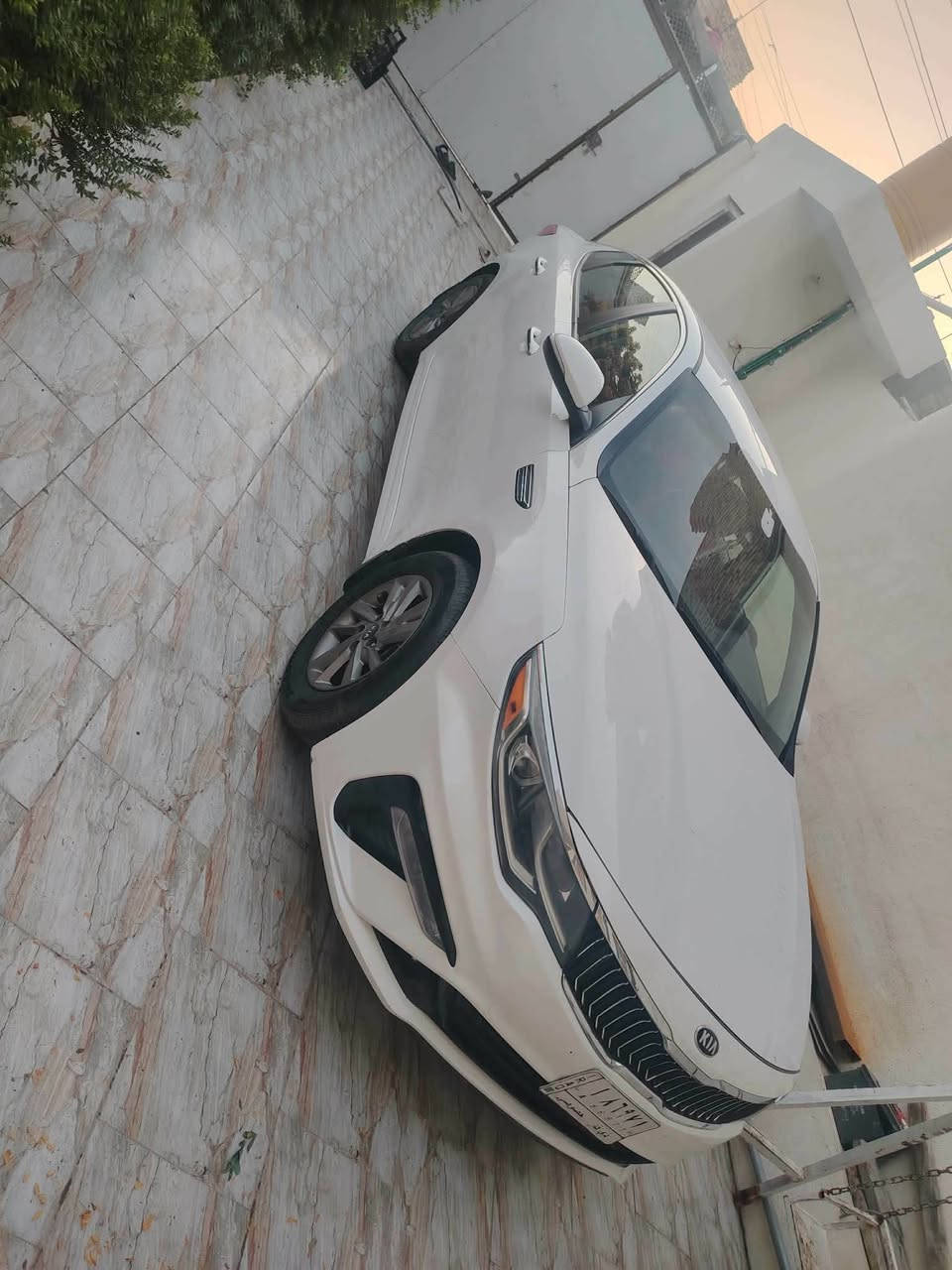 يالله اللهم صل ع محمد وال محمد كيااوبتيما موديل 2020 حرة ذ ي قار باسمي وارد امريكي  بيه 3قطع تبديل اصلي مابيه دواخل  المكينة ٢٤٠٠  تخم تاير حداديه جاهزه الخير  لاتنقيص ولاتبخير مواصفات       السيارة مثبت سرعة مانع انزلاق نقطة عمياء اشارة بالمريا حساس امامي حساس خلفي كامرة دوارة مع الاستيرن عنوان السيارة الناصرية  سياره بس الي يدور جديد يخابر  استخدام شخصي ماشيه 100
رقم الهاتف *********** 
السعر 145 وبيها مجال للشراي
مكلف بالنشر
