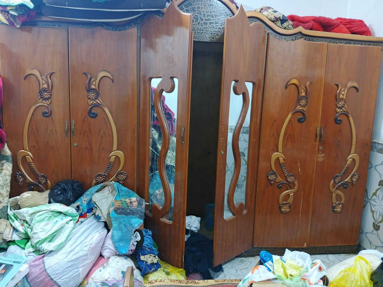 للبيع
السلام عليكم غرفة نوم ست طلاگات نجارة خشب نوعيته ثقيل للبيع السعر خاص
