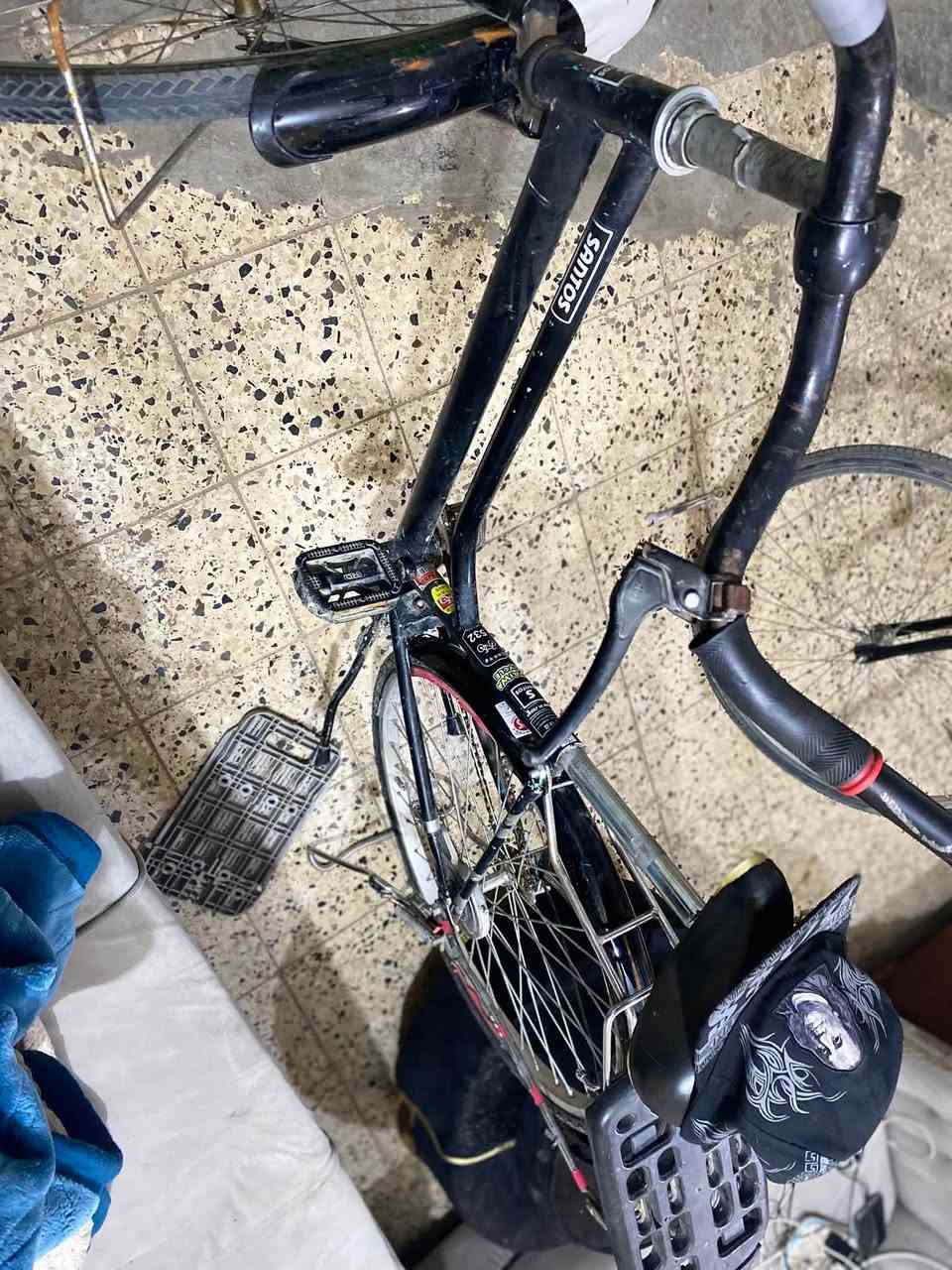سلام عليكم بايسكل للبيع ب75وبي مجال بسيط حك الجيه مكاني بغداد دوره الاستفسار ***********
