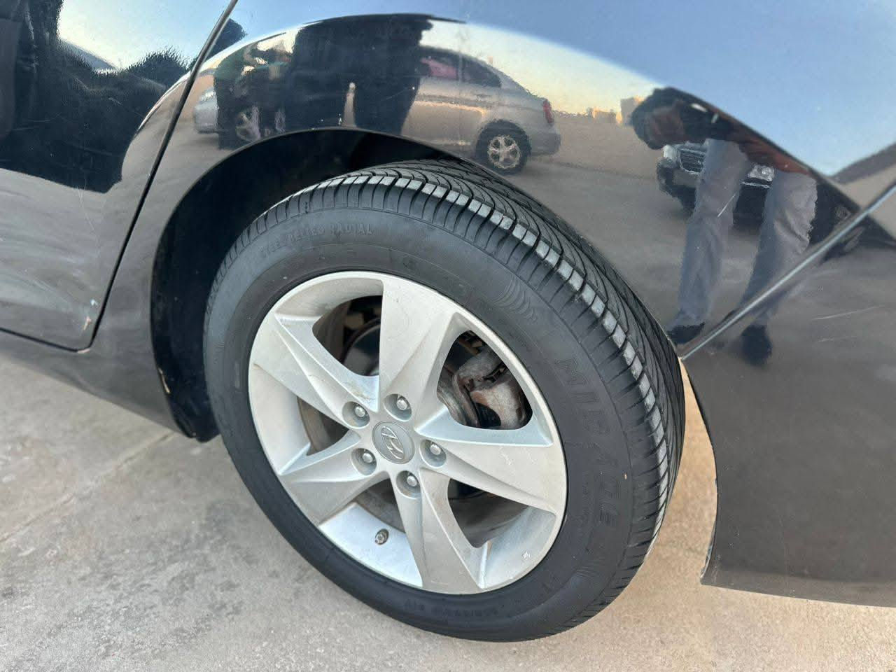 توكلنا على الله
انتر 2013,

ماشيه 151ml. محرك 18 العادي كتينه حديد 

سعرها 26.800🔥🦅💚✈️

اي استفسار 

0924201089


**إذا كنت صاحب هذا الإعلان وتريد حذفه لأي سبب، رجاءا أرسل رسالة إلى الدعم الفني**