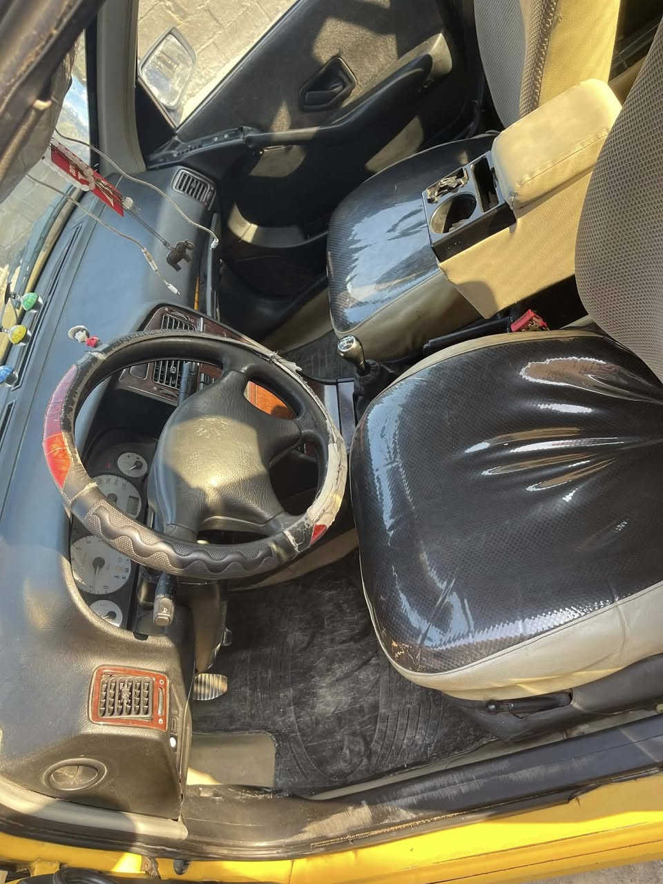 السلام عليكم 
مكلف بنشر مكلف بنشر
بيجو 2013
بارص 
رقم بغداد 
هيئة غرامة مصفرة من كلشي 
تخم تأير بجيس 
كير ومحرك بجيس 
مكفولة من الضربة 
بيها صبغ احزام للجمالية 
بسبب جراد 
سيارة كهربائيات كلهة شغالة من دعامية لدعامية 

السعر 33 وبيهة مجال للطيبين 

مكان بغداد مدينة الصدر 
الرقم ‏‪***********‬‏

ملاحظة اني مكف بنشر 
مكلف بنشر مكلف بنشر 

لحد يراسلني فدوةروحلكم  مكلف بنشر 

النشر اني مكلف بي
