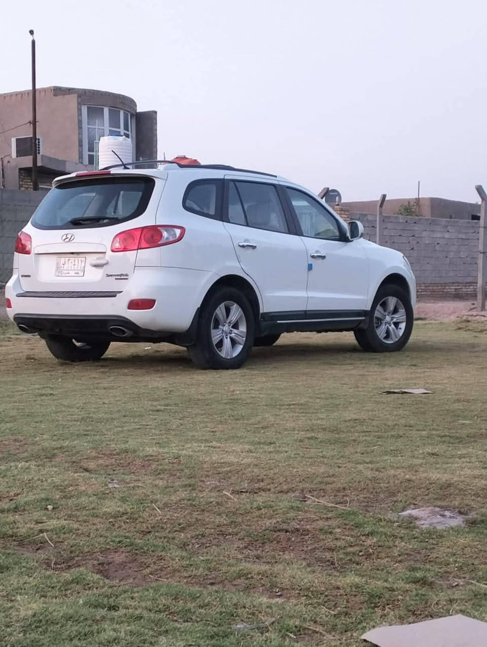 للبيع
سنتافيا ٢٠٠٩ محرك ٦ سلندر ٢٧٠٠

رقم بغداد مكانها واسط قضاء الحي 
سعرها ١٤٠ 

الشراي يتصل 

***********
