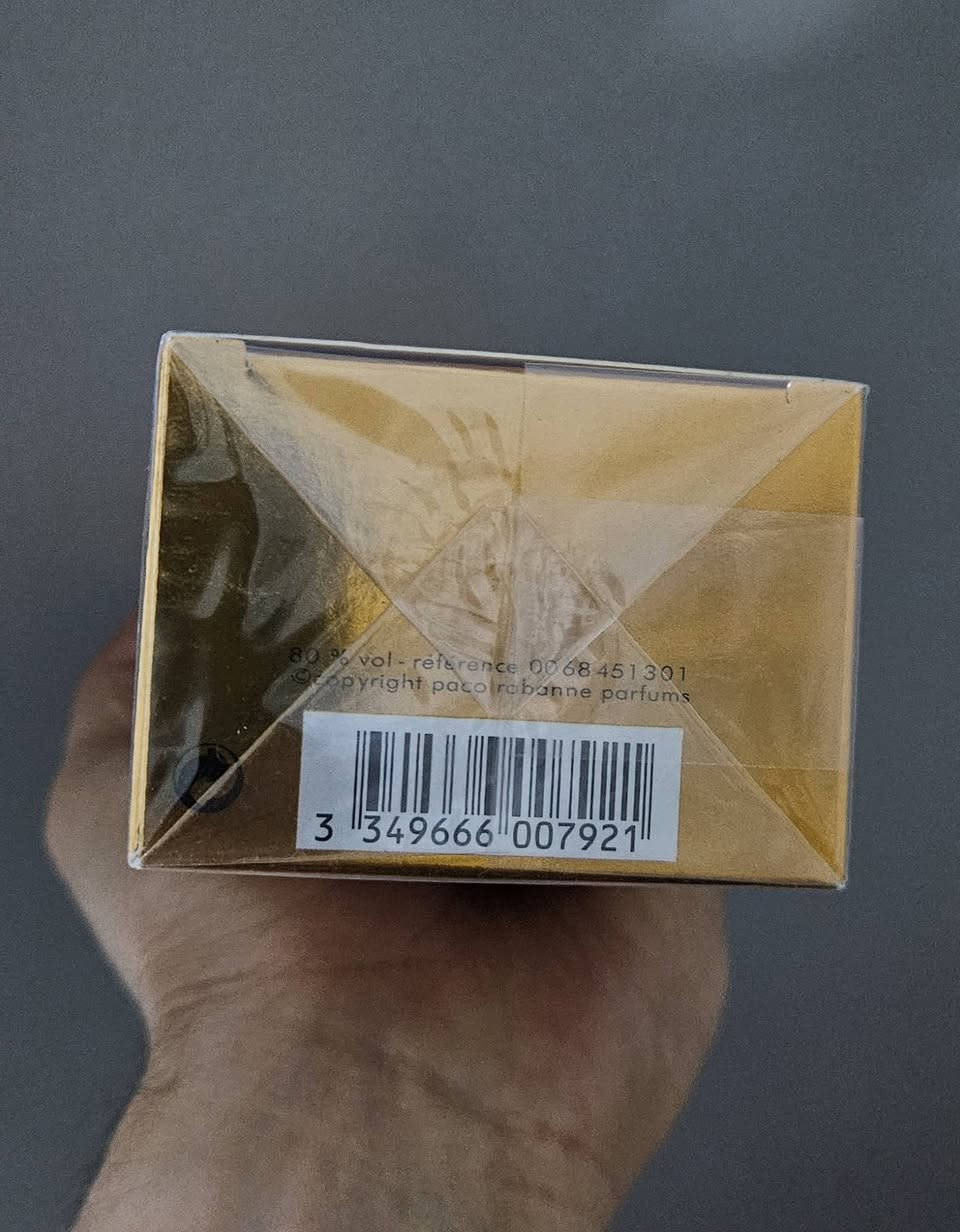 عطر ون مليون 💯
العطر الرجالي الغني عن التعريف
الي يفيدة ينطي بي سعر وياخذه بالعافيه 
جديد بالسليفون ممفتوح
.
.
الاعتماد كارت اسيا او تحويل سوبر كي 
#تابع_منشورات_الصفحه


**إذا كنت صاحب هذا الإعلان وتريد حذفه لأي سبب، رجاءا أرسل رسالة إلى الدعم الفني**
