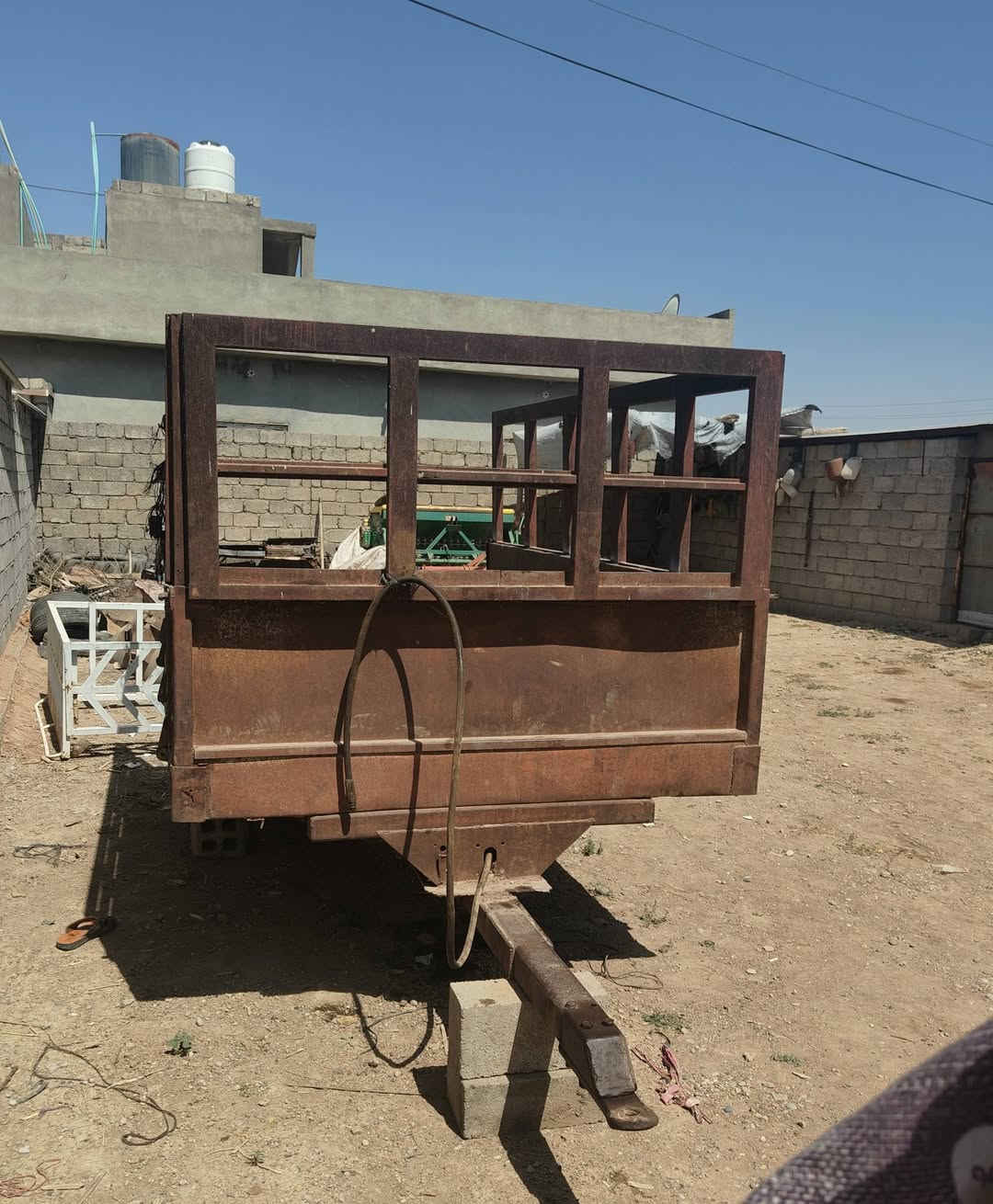 عربانة اسكندرية للبيع جاهزة للشغل شرط الشاصي و جك و بدي للاستفسار اتصال على الرقم ***********
