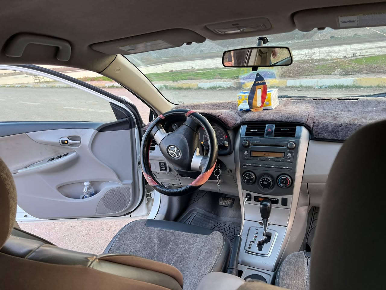 كورلا 2011  أمريكي رقم كركوك
سنويه لل27 كير محرك شرط
السونار مرفوق بصور
للاستفسار ***********
