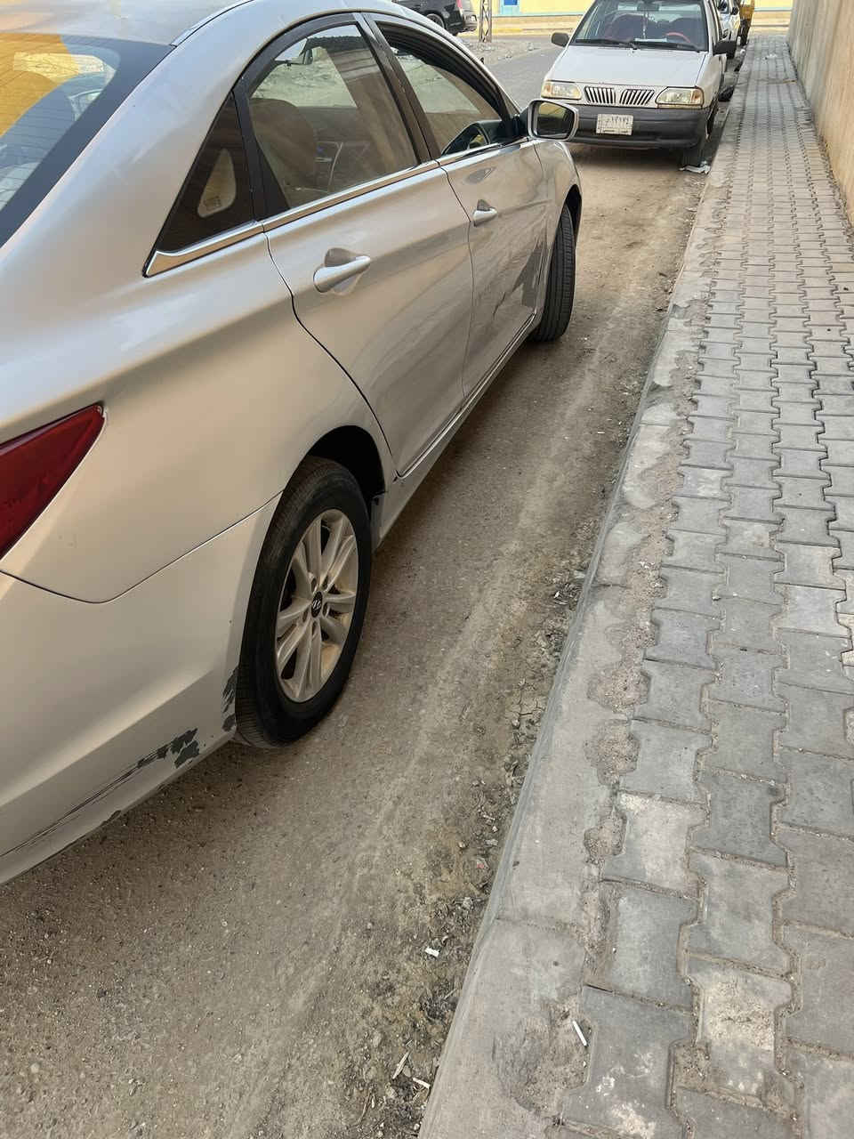 سلام عليكم سوناته مديل ١٤ سياره كلش جديده دوات متوم رقم نكليزي محرك ٢٠٠٠ دوش سعر ٥٣ بيه مجال واذ كو مراوس بنتره عنوان بصره ***********
