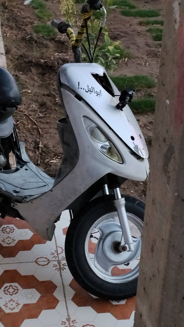 السلام عليكم للبيع دراجه ماكس منغولي نضيفه وشغاله هندر واحد مفتوحه فتحته اني كله بدلته تاير خلفي جديد كلشي ماعايزه فقط عرموطه مال الهندر فقط  السعر ٢٨٠ وبيه مجال بسيط 
مكاني بابل شارع 80 الاستفسار ***********
