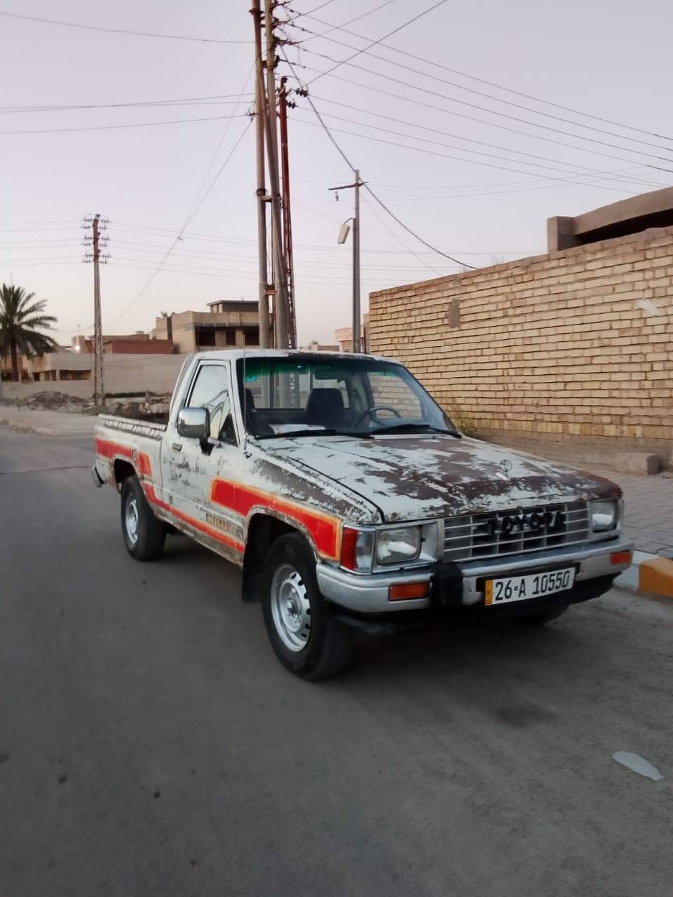 سلام عليكم للبيع بيكم موديل 88 رقم صلاح الدين نكليزي سنويا ل٣٠محرك كير اكسن شاصي صدر جيد جداً سياره خير من الله بلاديه ***********عنوان بغداد الطارمية الشراي يتصل مكلف بلنشر
