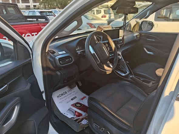 السلام عليكم بيك اب شانجان ٢٠٢٣ ماشية ٥٠ الف للبيع مكفولة على وضع الشركة حرة مواصفاتها معروفة السعر ١٨٥٠٠ دولار تلفون *********** واتس
