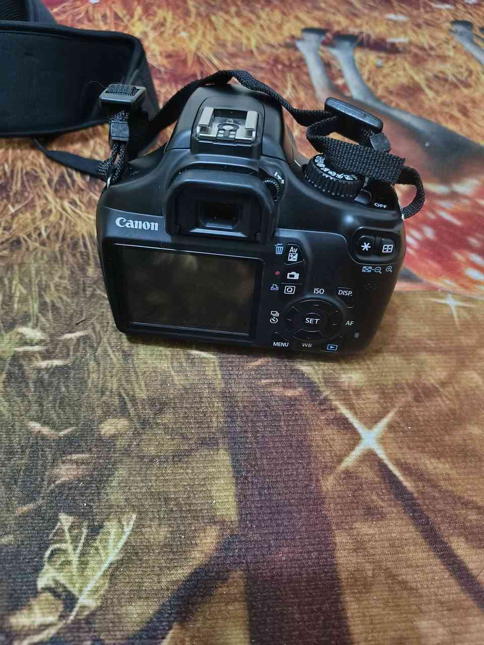 كامره كانون 1100d للبيع ما مستخدمها قليل كلش ماء صار شهر من اخذتها جديده سعرها 250 مكاني بغداد


**إذا كنت صاحب هذا الإعلان وتريد حذفه لأي سبب، رجاءا أرسل رسالة إلى الدعم الفني**