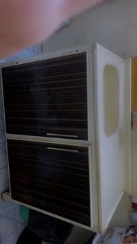 كاونتر للبيع متر ونص مع سنك مرمر متر و10 سم 175 الف 07806363802 العنوا...