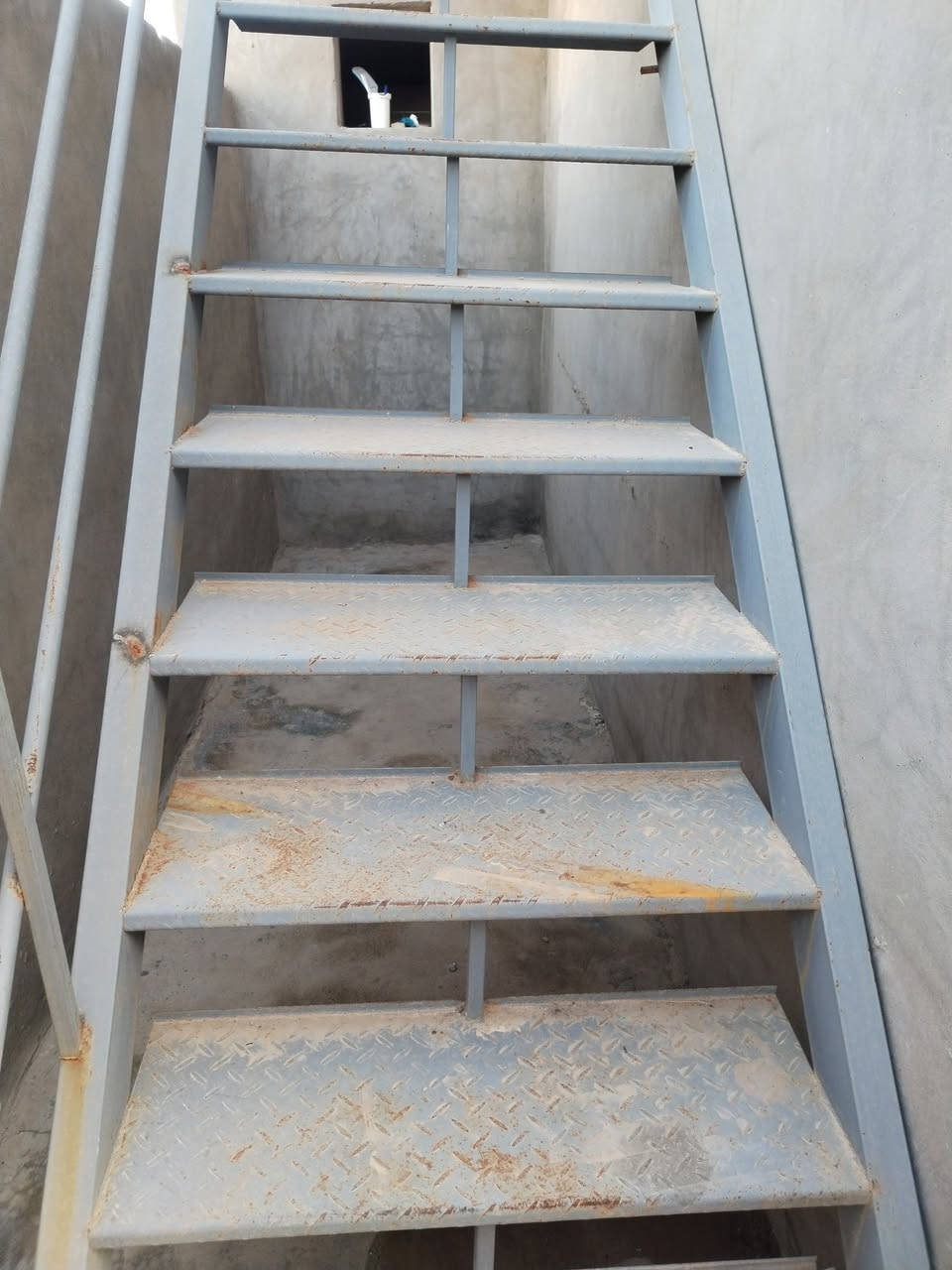 درج خارجي 6 متر للبيع السعر 450

***********
