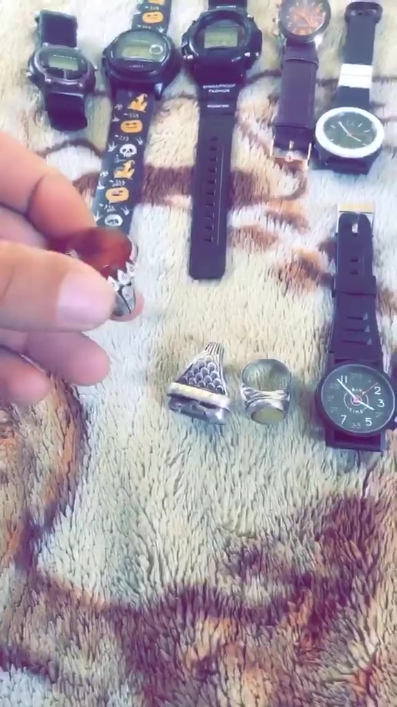 *********** كلهن 350بس واتساب
