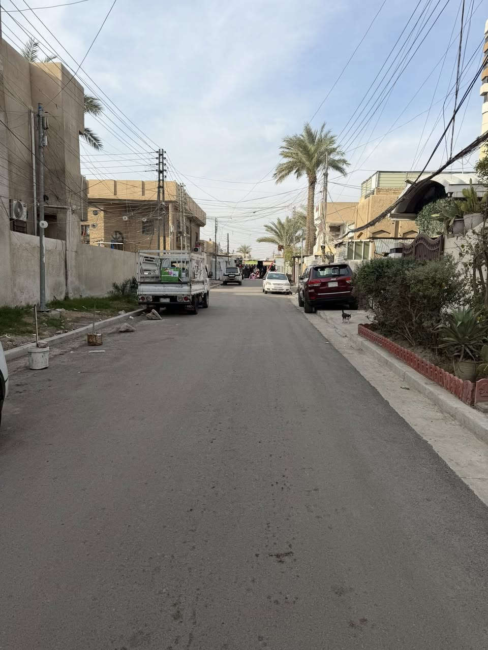 مشتمل ٥٠م واقع حال ٦٤ م واجه ٦بناء ٢٠١٩ نظيف طابقين الارضي مطبخ واستقبال وحمام والطابق الثاني غرفة سويت كبيره وغرفه صغير وجاهز للسكن السعر ١٤٥ مليون بي مجال بسيط الموقع حي جهاد ٩٥ قرب السوق خلف صيدلية سالم العزاوي رقم الهاتف ***********
