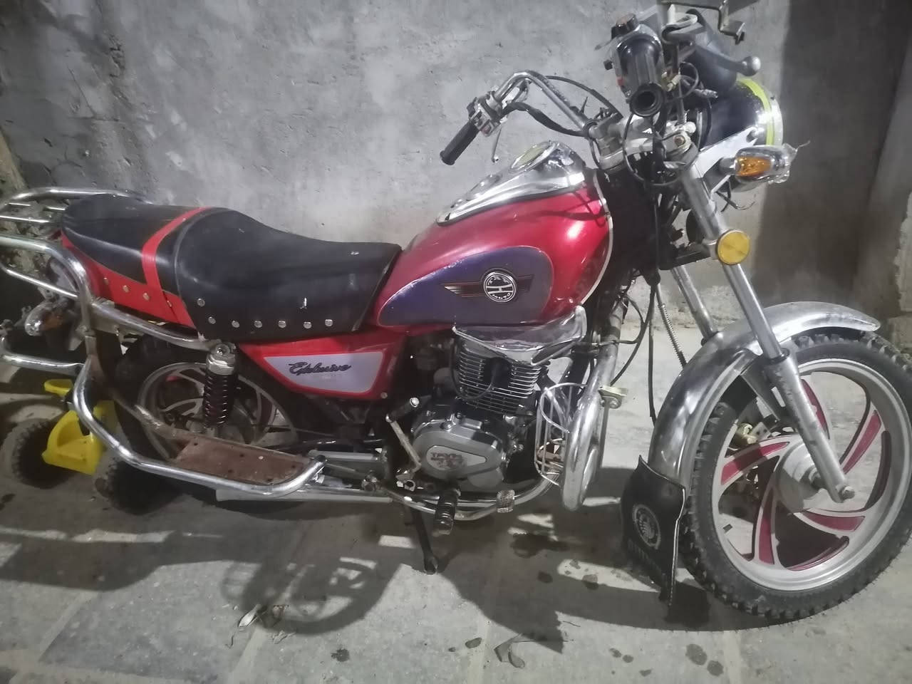 سلام عليكم دراجه تايموته للبيع موديل 2020 مكفوله كفاله عامه من كل نواحي برغي ما مفتوح بيه مال جناي سعر خاص هاذه رقم الهاتف *********** مكاني شطره
