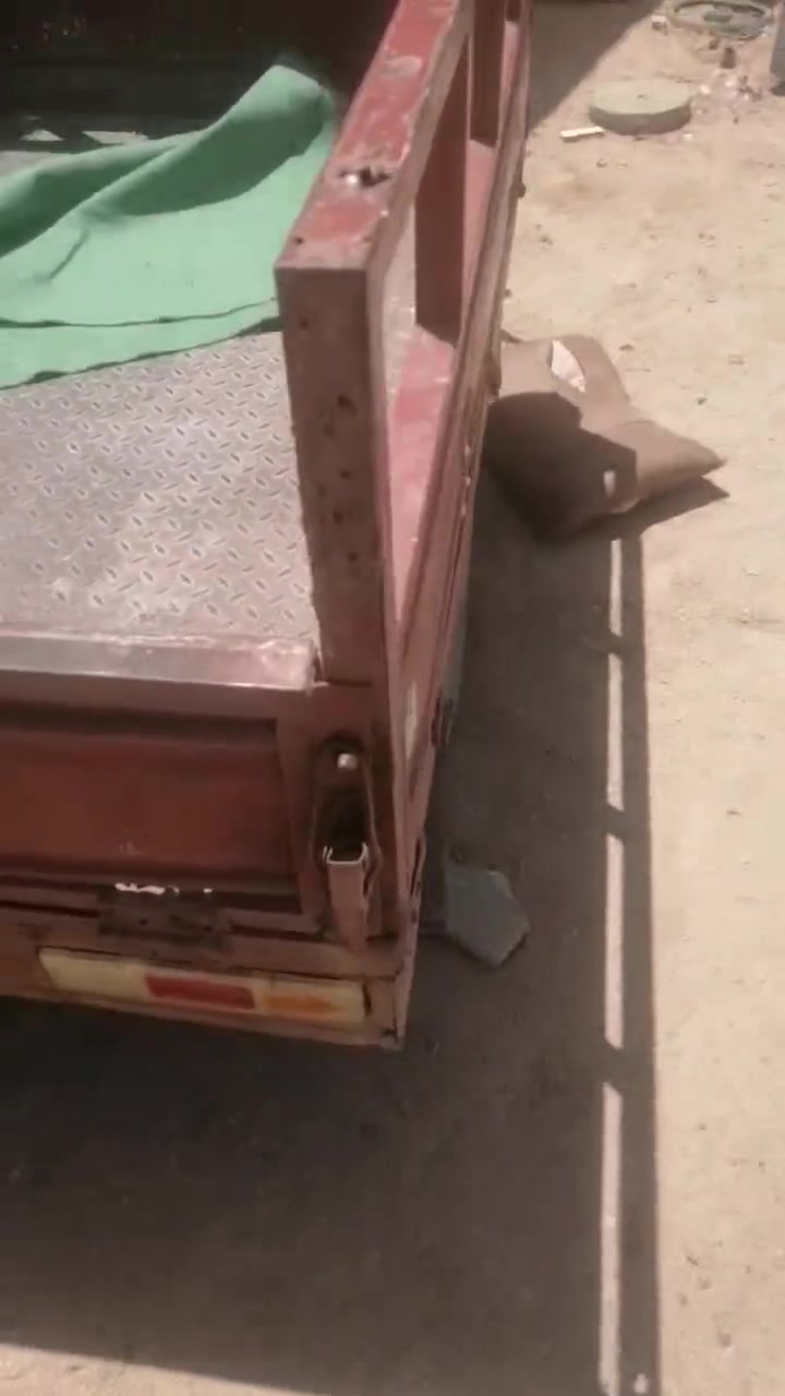 سلام عليكم شباب ستوته للبيع شاصي بس الدوسه مصلحه ومكينته نضيفه كوره جديد رقم وسنويه وراعيه موجود بيه وكاله  عوزه ترتيبات السعر 900وبيه مجال قليل حك الجيه


**إذا كنت صاحب هذا الإعلان وتريد حذفه لأي سبب، رجاءا أرسل رسالة إلى الدعم الفني**