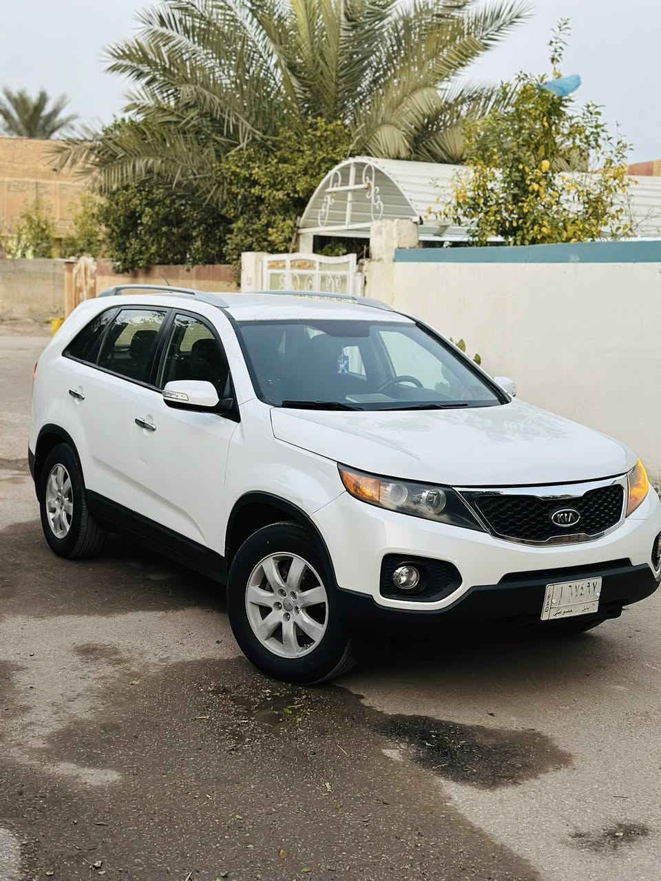 السلام عليكم سورنتو 2013 السيارة حلوة مال جناي 
وارد امريكي حادث جاملغ وبنيد 
السيارة بيهة تخم تاير جديد  
مواصفاتها :
تحكم ستيرن 
تدفئة كشنات 
شاشة 
كامرة 
حساسات خلفية   
مانع انزلاق
نزول منحدرات 
محرك 2400 / 
مكان السيارة بابل 

***********

___< السعر 135 > __
