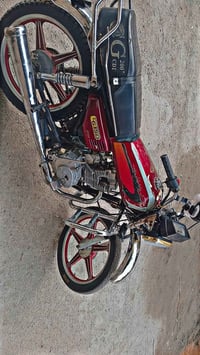 دراجه 5 كير للبيع مديل 2023 الدراجه حيل حلوه ومرتبه نضافه 90 /100 سعره...