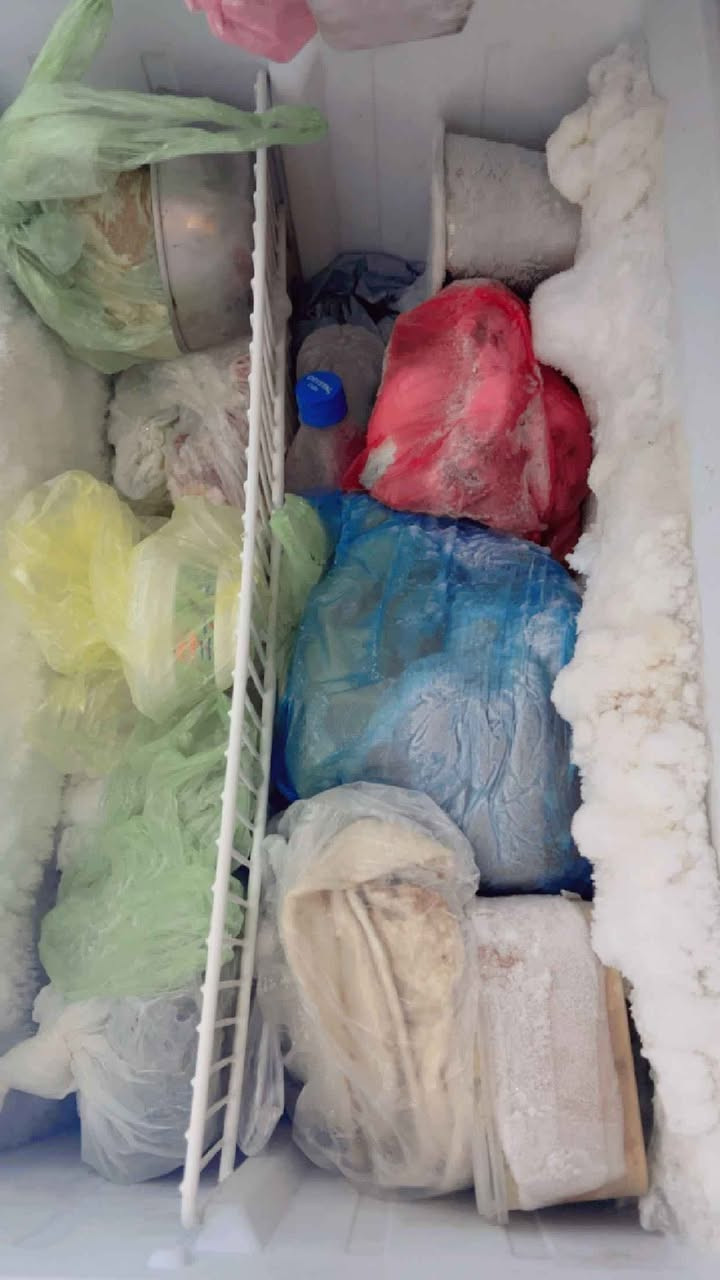 ثلاجه كونكورد لبناني حجم ٢٨قدم حجم كبير مال عائله تشتغل ونضيفه كلش ع فحص للإستفسار واتس أو اتصال 
*********** النجف, العراق
