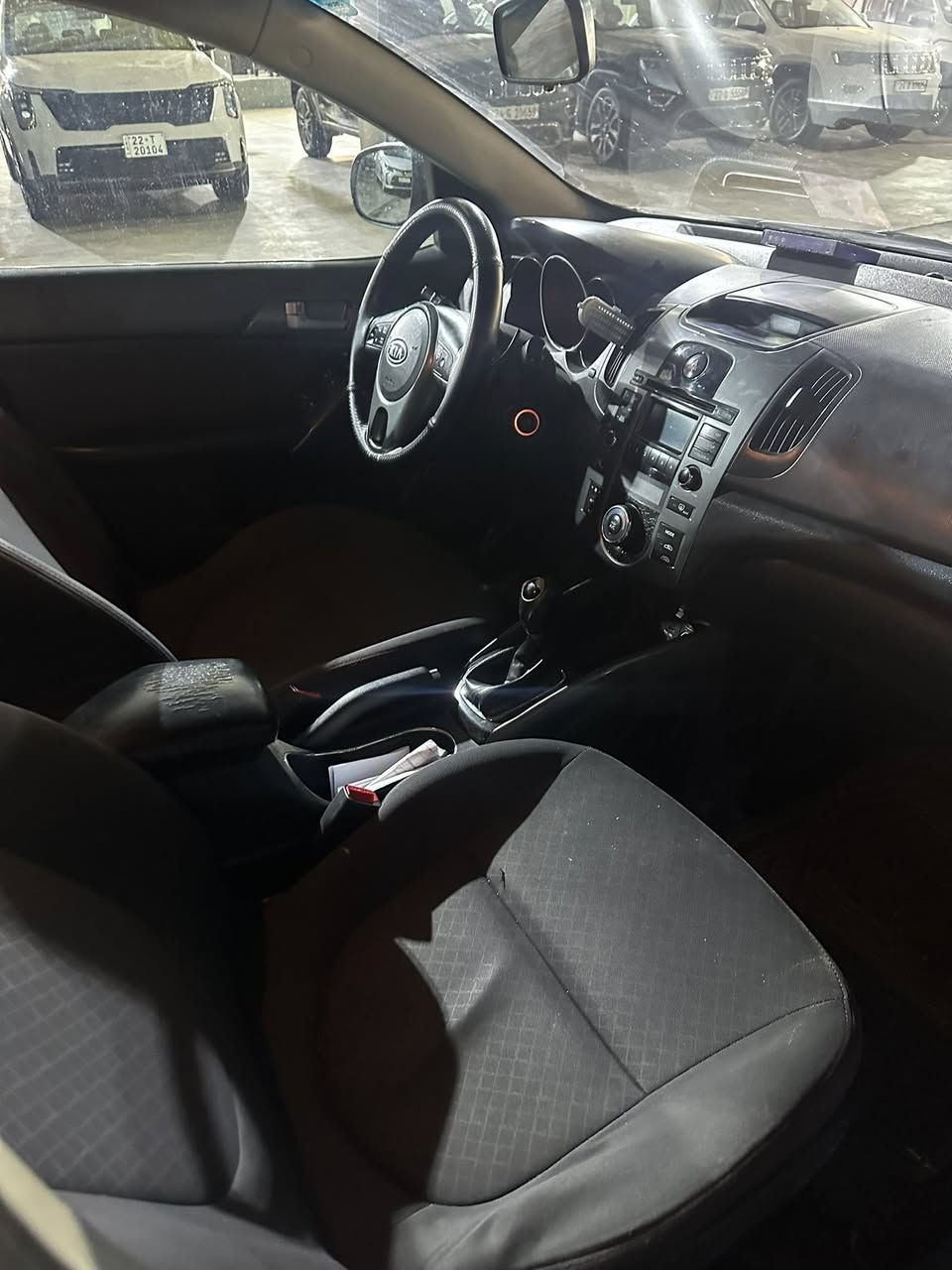 سيراتو موديل 2012 بدون صبق مكانين بارد فقط طخم جديد صدر جديد موصفات اشاير بل مري شفتا
شفتات تحكم ستيرن سياره حيل نضيفه او حلوه او سعرها مناسب كلشي شقال بيها كير او محرك شرط السياره بسمي تحويل ثاني يوم سعر 107  الخاص مقلق اتصل ***********
