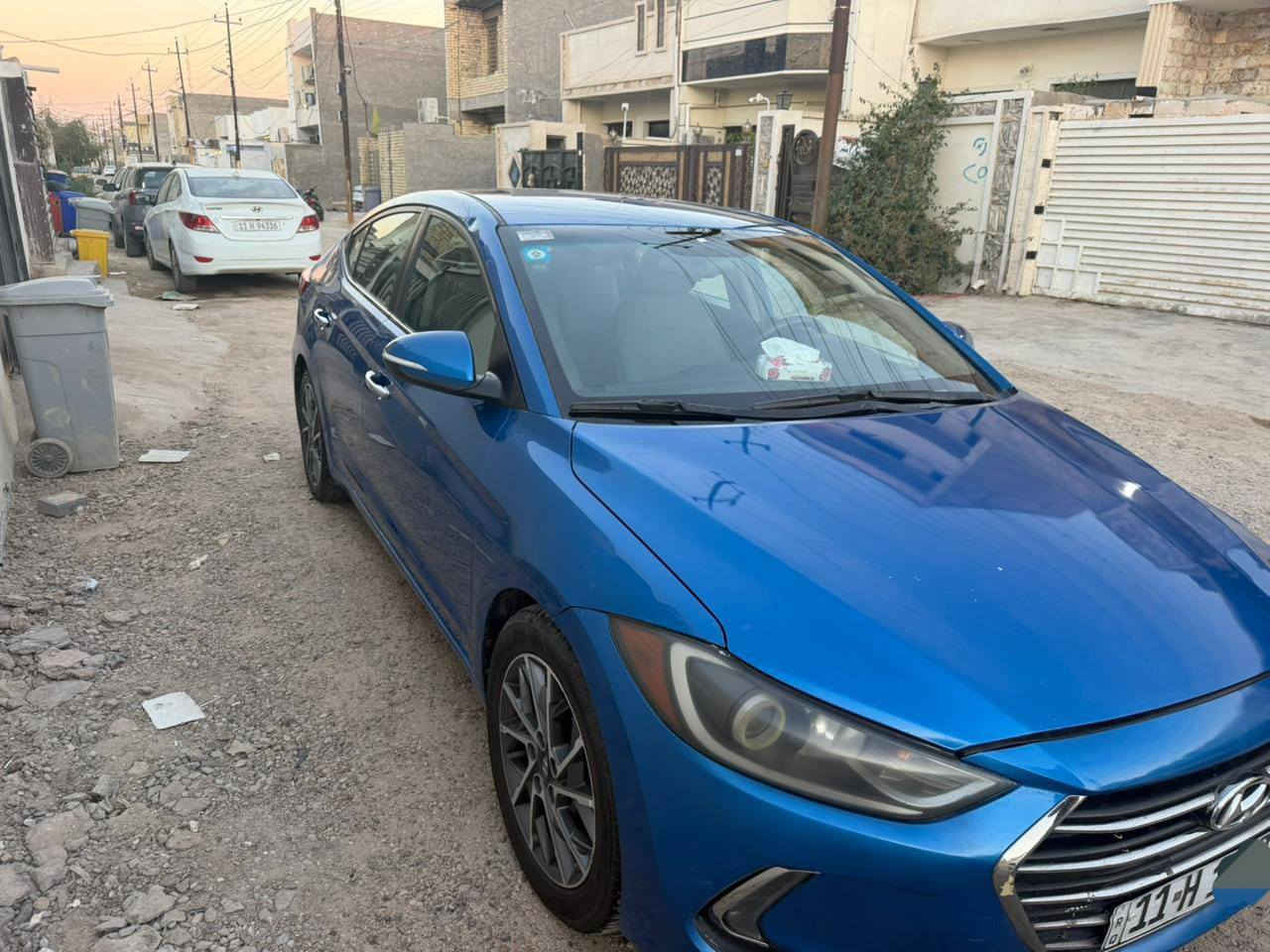 السلام عليكم.. النترا 17 فول عده الفتحة بيها حادث امريكا بنيد فقط بدون دواخل وبالعراق قبق جنطة صبغ السعر 120 وبيها مجال بسيط ***********
