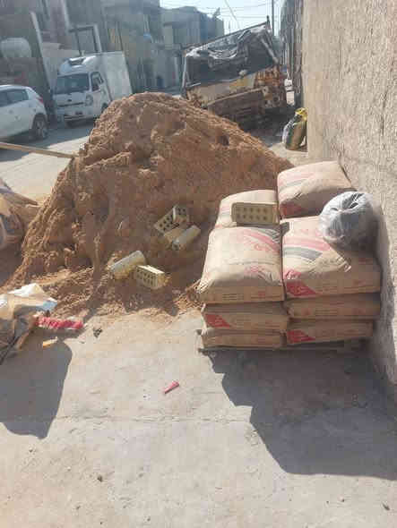 سلام عليكم  كادر تصعيد مواد كافه مواد رمل أسمنت كاشي سيراميك او تنظيف بيوت من بغداد رصافه ونشتغل بكل مكان ***********
