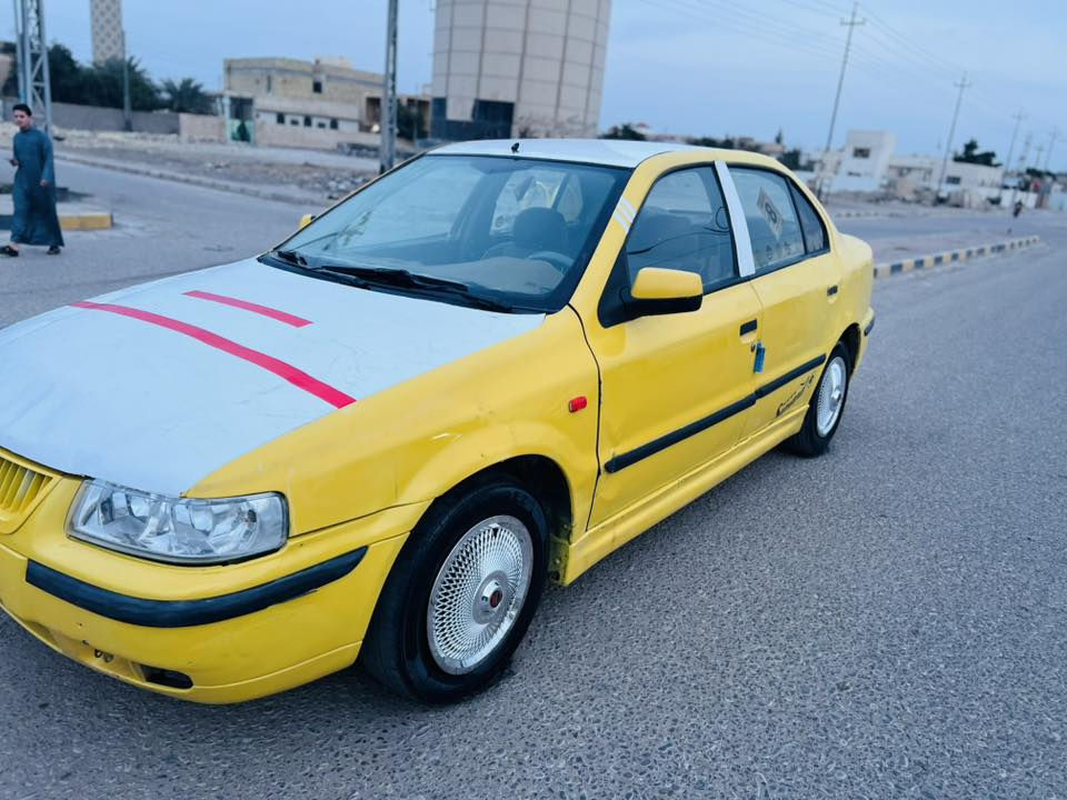 السلام عليكم سمند مديل 2010 مكفوله من كلبه  وتبديل ملكوطه من خياسات محرك وكير مكفوله لا يبخر ولا ينقص حداده جديده تخم تاير كهربائيات كله شغاله تبريد شقال أليت زنون لسعر  18 رقم ميسان رعيهه موجود لشراي يتصل بي ***********واتساب مكاني العماره
