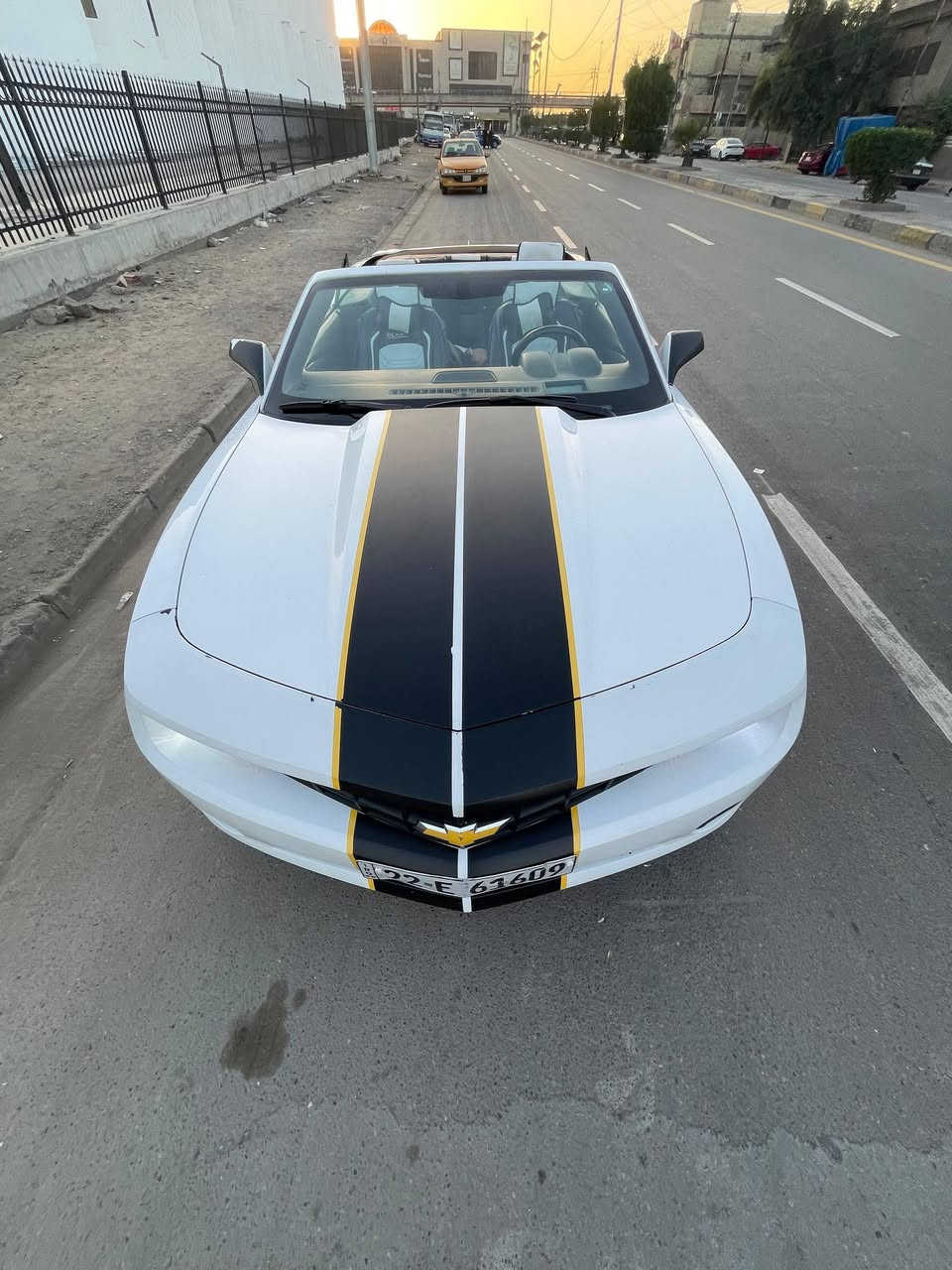 السلام عليكم
كمارو 2012 خليجيه مواصفات فول 

-تدفئه مقاعد ومرآة جانبيه ✅
-داتا شو ✅
-كشنات كهربائيه✅
-كيجات (حراره الكير + فولتيه الباتري + حراره المحرك + ضغط المحرك)✅
 -نظام الملاحة Navigation system✅
-نطام صوتي ودمام Boston من الشركه✅
-ويل zl1 حجم ٢٠✅
-اكسزوز وصوت متعوب عليه ودبات مفرغه✅
-عليهه برمج ستيج تو (كراج الشيخ) ✅

ملحقاتهه :
زوج فلنجات + اربع مساطر نوزلات + فيتم  +دعاميه تحديث ١٨ + دعامية خلفية تحديث+ سبيسرات 

السعر : 90 ورقه قفل       *********** 📞
