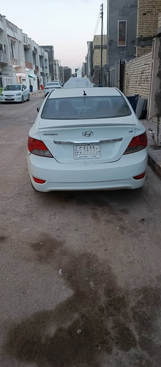 السلام عليكم .. أكسنت موديل ٢٠١٤ بأسمي .. محرك ١٦٠٠ خليجي ماشية ١٠٨
الدورة السعر ٩٥ 
***********
