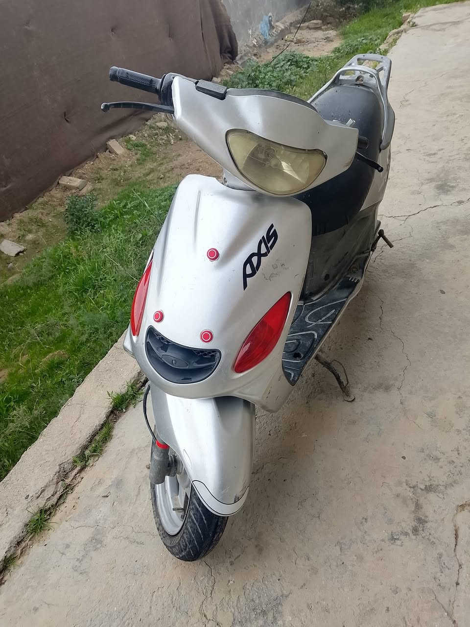 دراجه اكزز فحل ياباني بلادية سلف هندر كهربيات شلعه معدل نعومه صالنصه اصلي كابريته  مابيها اي نقص السعر السعر 375الف وبيها مجال لشراي اتصل برقم ***********او مراسلة الصفحه مكاني بابل
