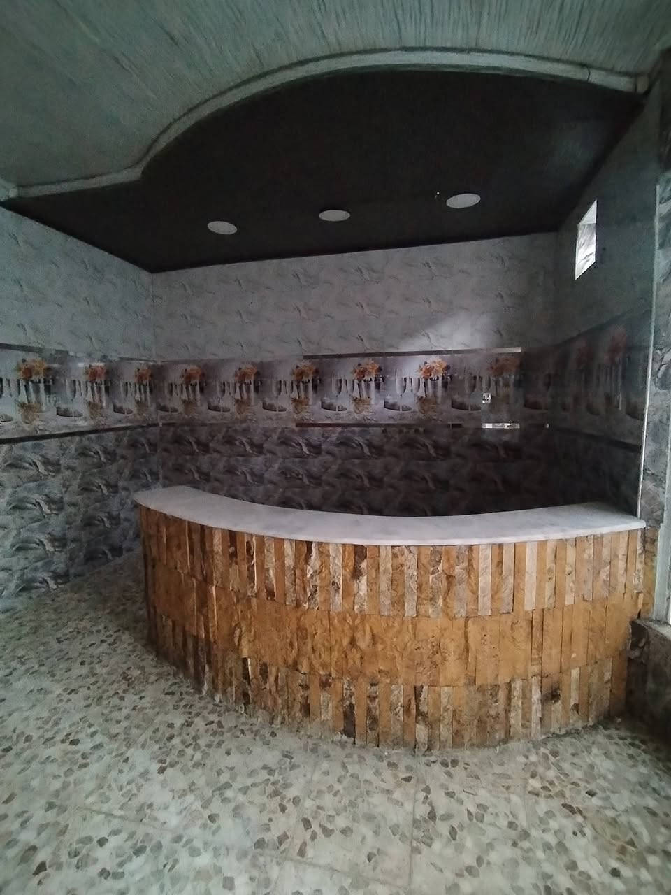 دار للبيع ١٢٥ متر حي ميسان قطاع ٢٣ شارع عوده
يتكون من غرفه و صاله و ستقبال و مطبخ و صحيات 
السعر ١٠٩
للستفسار ***********
