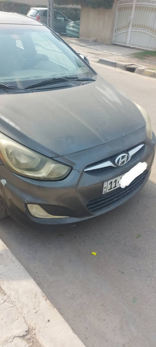 السلام عليكم 
اكسنت 2012 رقمها الجديد 11 بغداد وارد امريكي ماشية 68 ألف ضربتها بامريكا بنيد وجاملغ ايسر وبيها طخة بالعراق جزء من الصندوق وكلها حالتها جيدة جدا تبريد كله بدلته على ايدي كومبريسر وانابيب وفريز وراديتر كله جديد سيارة كال بيت ماشية قليل جدا صبغتها حزام لان بيها شخوط حاليا فقط جاملغ امامي  يحتاج صبغ جزء منه مكاني بغداد 
السعر 85 ورقة
***********
