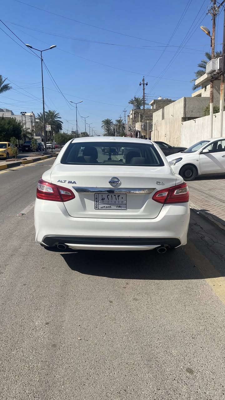 السلام عليكم
نيسان التيما موديل 2018
ماشية 92000 km

صندوق جاملخات خلفيه
سيارة مكينة وكير مكفولة
بجم مكفول
السيارة كاملة مابيها نوقصات

السعر 120 وبيه مجال بسيط جدا للشراي

التواصل:***********
