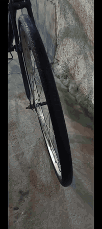 سلام عليكم بايسكل للبيع نضافه فول سعر 70بي مجال مكان البصرة وتساب ***********
