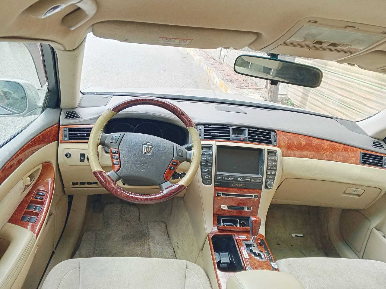 شاهانە 2005.....بڕاوە.....45 گەڵا🌿
گێڕ و مەکینە گەورە ..182 بێ دووکەڵ ...
ناوزەرد...تەبرید مەرکەزی...کوشن خەزن....شاو کامێرا😇
4 تایەی لۆکی بۆبەستراوە ..بێ دەعم و لێدراوی 
***********.....سووپاس ئەدمین ❤
*********** ...ناونیشان : هەڵەبجەی شەهید...
