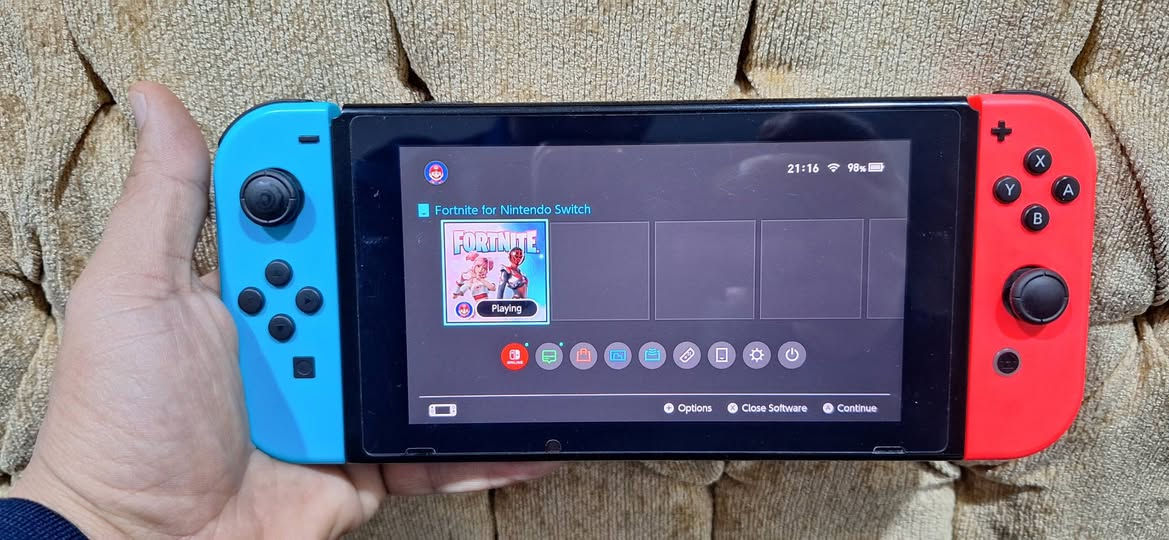 نتيندو سويتش مهكر ثغرة 2018 v2
نظامين اون لاين+اوف لاين
اخر تحديث (21.2.0) 
ذاكرة 32 + رام 256 متروس العاب 
كامل الملحقات الاصلية (الكارتونة + شاحنة + كيبل اج دي + دوك + جوي كون)
بالاضافة الى قطعة تهكير RMC LODER
وهتفون + حافظة سيلكون مع لازكة شاشة + جوستك موشمة زيلدا   
السعر ٢٦٥
مكاني بغداد - المنصور


**إذا كنت صاحب هذا الإعلان وتريد حذفه لأي سبب، رجاءا أرسل رسالة إلى الدعم الفني**