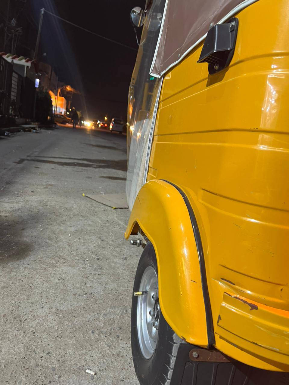 السلام عليكم ٢٠رقم كفاله مكينه وكشر
بيهه الغود مصبوغه بدون ضربه ***********سعرهه ٧٢٠٠ مكاني الزعفرانيه
