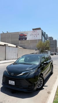 تويوتا سيينا 2023 هايبرد le فتحة نص فول مواصفاتها معروفه حادثها حافة ا...