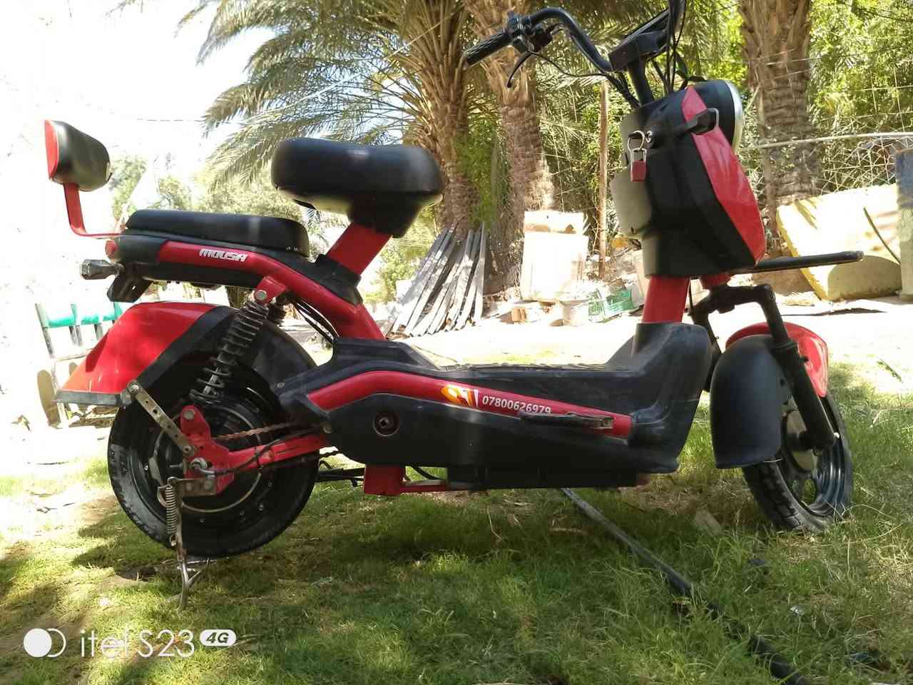 السلام عليكم
دراجه شحن للبيع 
السعر 280 مع المجال 
مكاني كربلاء 
يوجد واتساب 
***********
