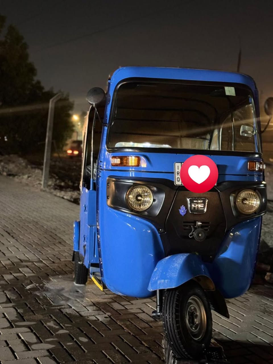 السلام عليكم تكتك البيع موديل 2022 تكتك كفالة عامه السعر 10مليون او بيه مجال شي قليل حك جيه رقم او سنويه بسمي تحويل ثاني يوم المكان بغداد الدوره ابو دشير مقابيل علوه الرشيد رقم *********** او رجان المو شراي لا يتصل
