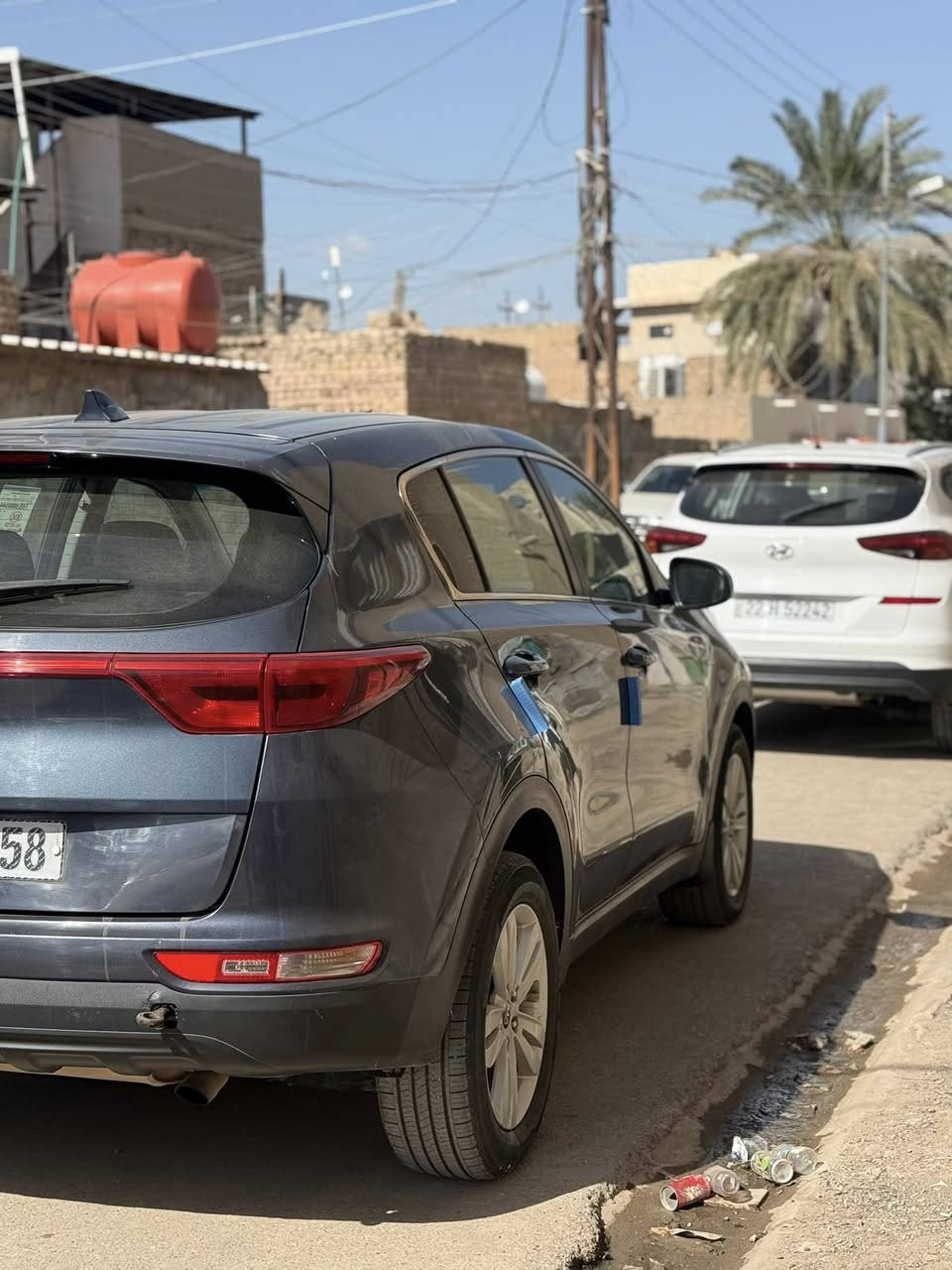 سلام عليكم احبتي الكرام
سبورتج موديل ١٧

شاشه صغيره 

مثبت سرعه 

تبريد قطعتين بشرط ثلج 

مكينه وكير مكفولات   GDi

لغود وشواصي كفاله بشرط السياره مال بيت دوام بيت لاغير 

رقم بغداد انكليزي شرط التحويل 

حادثها بنيد بس موجود يمك رقم الشاطي وحادثها هم موجود يمك با امريكا الدعاميه نفسها راجعه البلاديه 

السعر اتصل وبخدمتك 

مكانها: واسط الصويره 

الهاتف:***********
