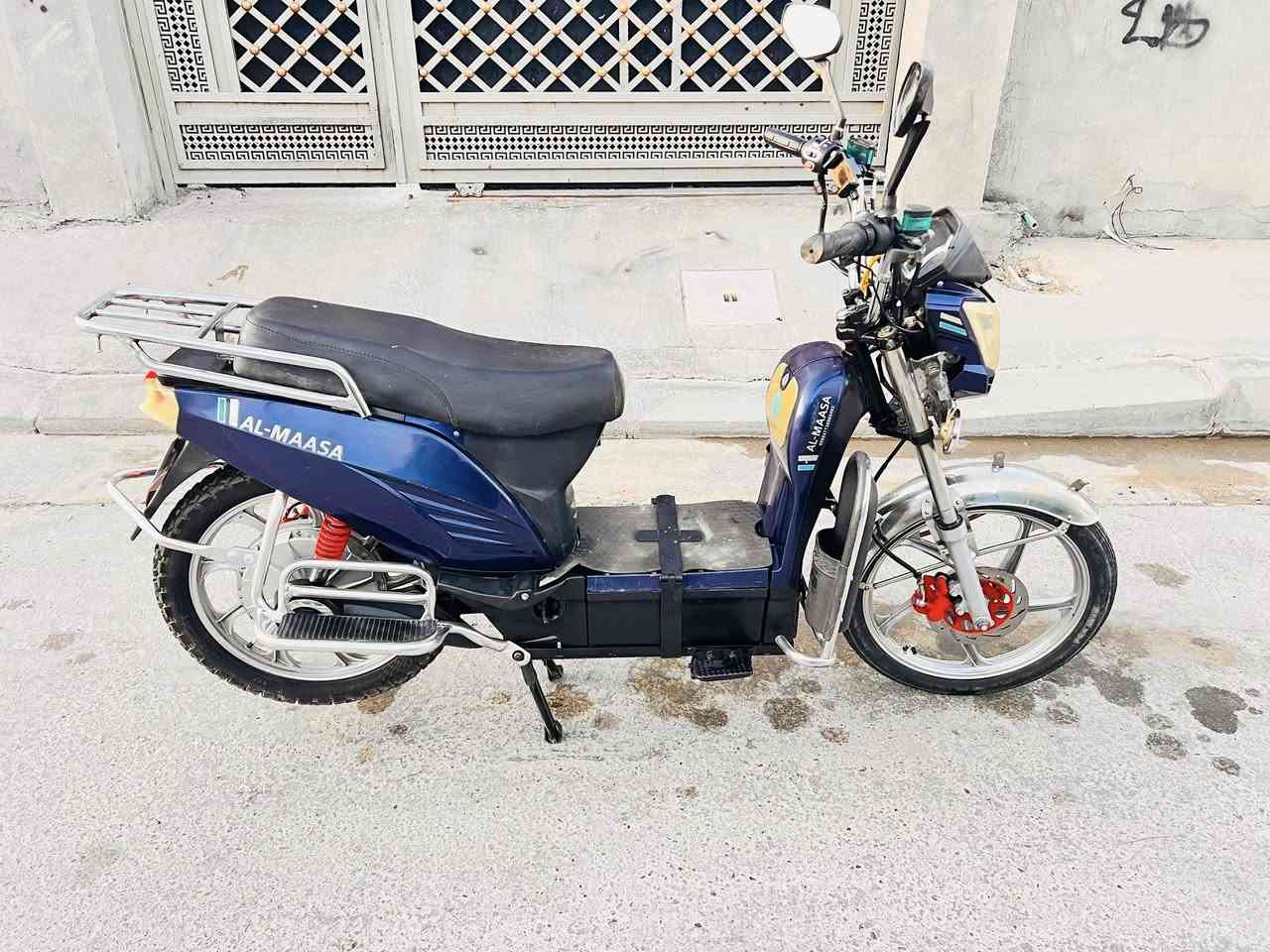 هارلي للبيع نوع الماسه 
نضافه فول  
بطاريات ع الفحص 
عنوان الفلوجه 
***********
وتساب 
‭٠٧٥١ ٣٩١ ٩٤٦١‬
