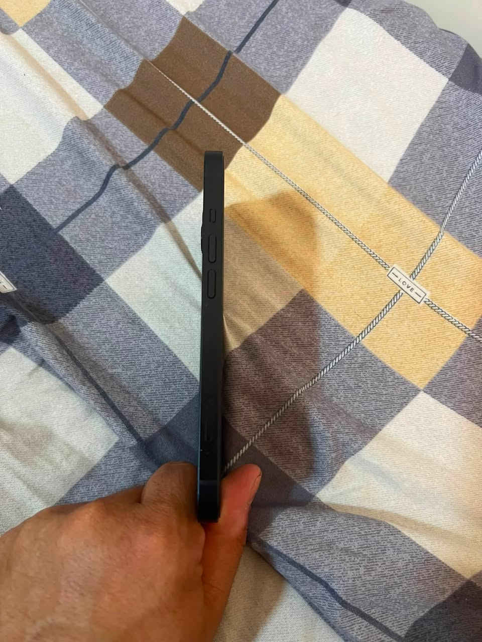 iPhone 13
128GB

قدره البطاريه 99% مش مرفوعه  فحص الكمبيوتر موجود ب الصور 

الجهاز بحال الوكاله مش مستبدل. في ولا اي قطعه. سكور 100

اصلي وغير مجدد M

للبيع بسعر حرق 270 من الاخر 

الاستفسار 0781591131


**إذا كنت صاحب هذا الإعلان وتريد حذفه لأي سبب، رجاءا أرسل رسالة إلى الدعم الفني**
