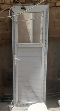 باب • ٢م×٧٠سم • عدد ٢