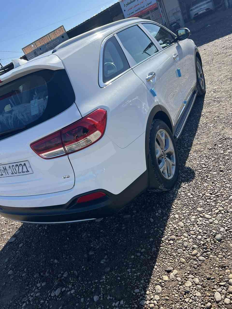 السلام عليكم البيع سورنتو موديل 2018رقم بغداد بسمي السيارة خليجي كفاله عامه على وضع الشركة ماشي 98كيلو متر 7سبعه راكب 6سته سرندر ويل 19 ثلاث قطع تبريد جديده معنه الكلمه مكان بغداد كوريش قرب علوت الرشيد 
***********
