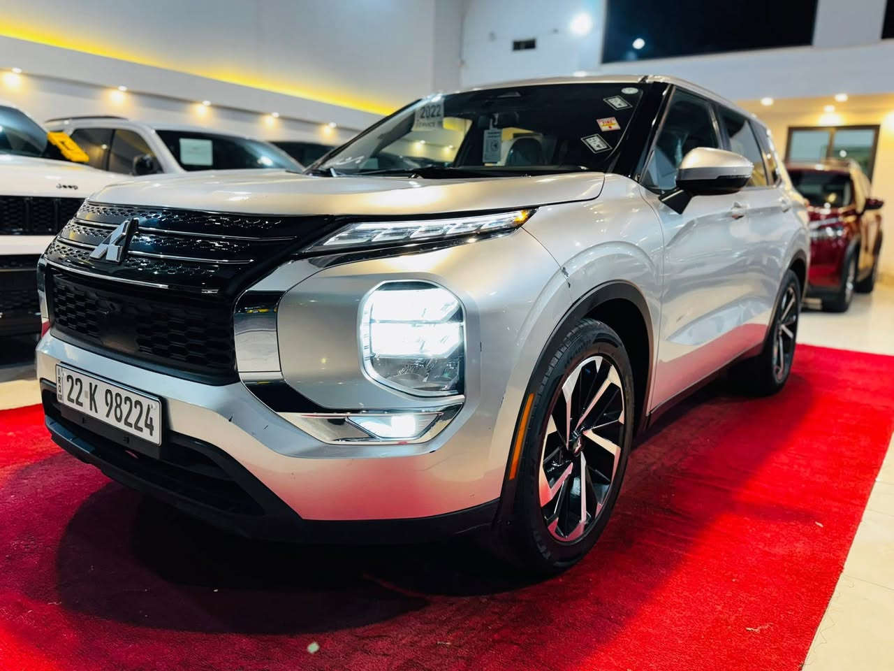 2022 MITSUBISHI OUTLANDER, ES 2.5 S-AWC
موديل :2022

7 راكب
 السعر 188$ بيها مجال 
رقم  اربيل 

عداد  المسافة : 85 الف mile

حجم المحرك : 2.5L ( 4,سلندر )
للون سلفر 

مواصفات  

SE

 بصمة ابواب  بصمة تشغيل 

. كاميرا خلفي

اوتو ستارات (𝐀𝐔𝐓𝐎 𝐒𝐓𝐀𝐑𝐓)

اوتو ستوب (𝐀𝐔𝐓𝐎  𝐒𝐓𝐎𝐏)

رادار امامي (تحديد مسار)

رادار جانبي  (نقاط عمياء)

رادار خلفي (التحذير من الاصطدام)

حساسات امامي حساسات جانبي 

حساسات خلفي 

نظام (𝐀𝐔𝐓𝐎)  نظام (𝐄𝐂𝐎)

نظام (𝐍𝐎𝐑𝐌𝐀𝐋) نظام (𝐒𝐏𝐎𝐑𝐓)

كشنات قماش 

تحكم استيرن 
 
لايتات (𝐋𝐄𝐃)  عدسة زينون  

ويل 20

#العنوان كركوك 
معرض هشام الحمداني لتجارة السيارات 

للاستفسار 
***********
