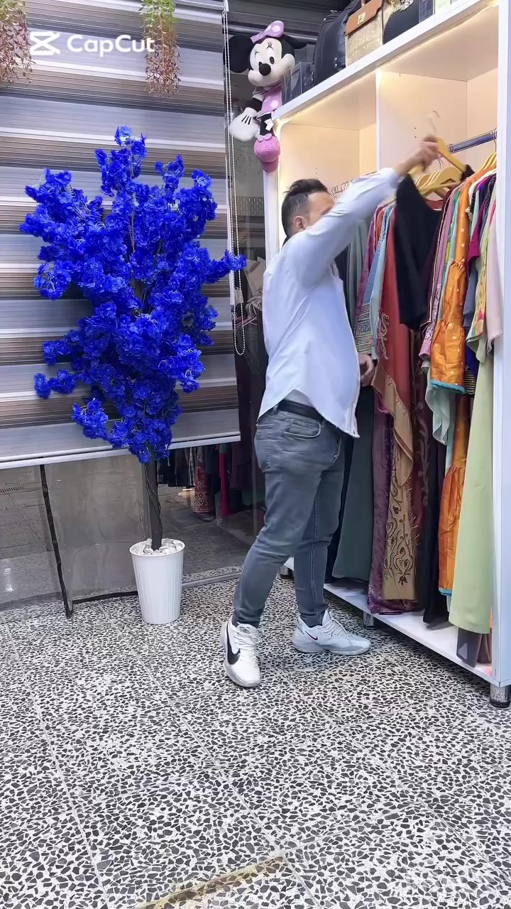 🦋موسم صيفي جديد مع مود السماوه🦋
  بأجمل الموديلات الخليجية
  دراعة خليجي نسائي شك يدوي 🥻
  مود السماوه للملابس الخليجية والاوربية 
  السماوه داخل مجمع الجوادين رقم المحل C16 
 قرب مجسر الصدرين خلف مصرف الرافدين 
متوفر توصيل داخل مدينة السماوه🌝


**إذا كنت صاحب هذا الإعلان وتريد حذفه لأي سبب، رجاءا أرسل رسالة إلى الدعم الفني**